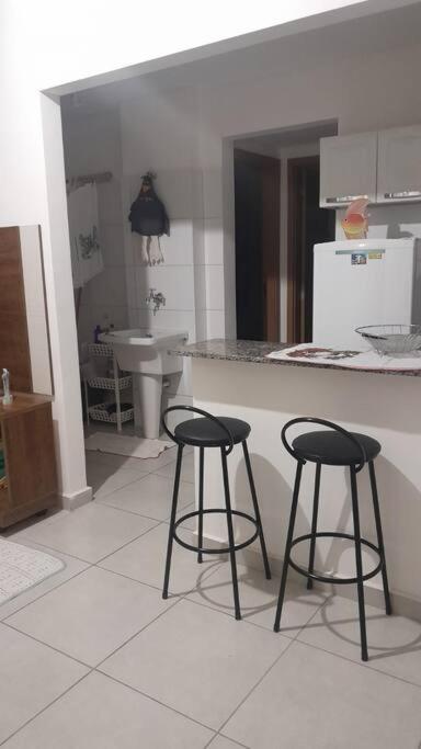Apto Em Ubatuba Divisa Com A Praia De Itagua E Facil Acesso As Praias Fica Ao Lado Do Atacado Tenda Da Rodovia Rio Santos المظهر الخارجي الصورة